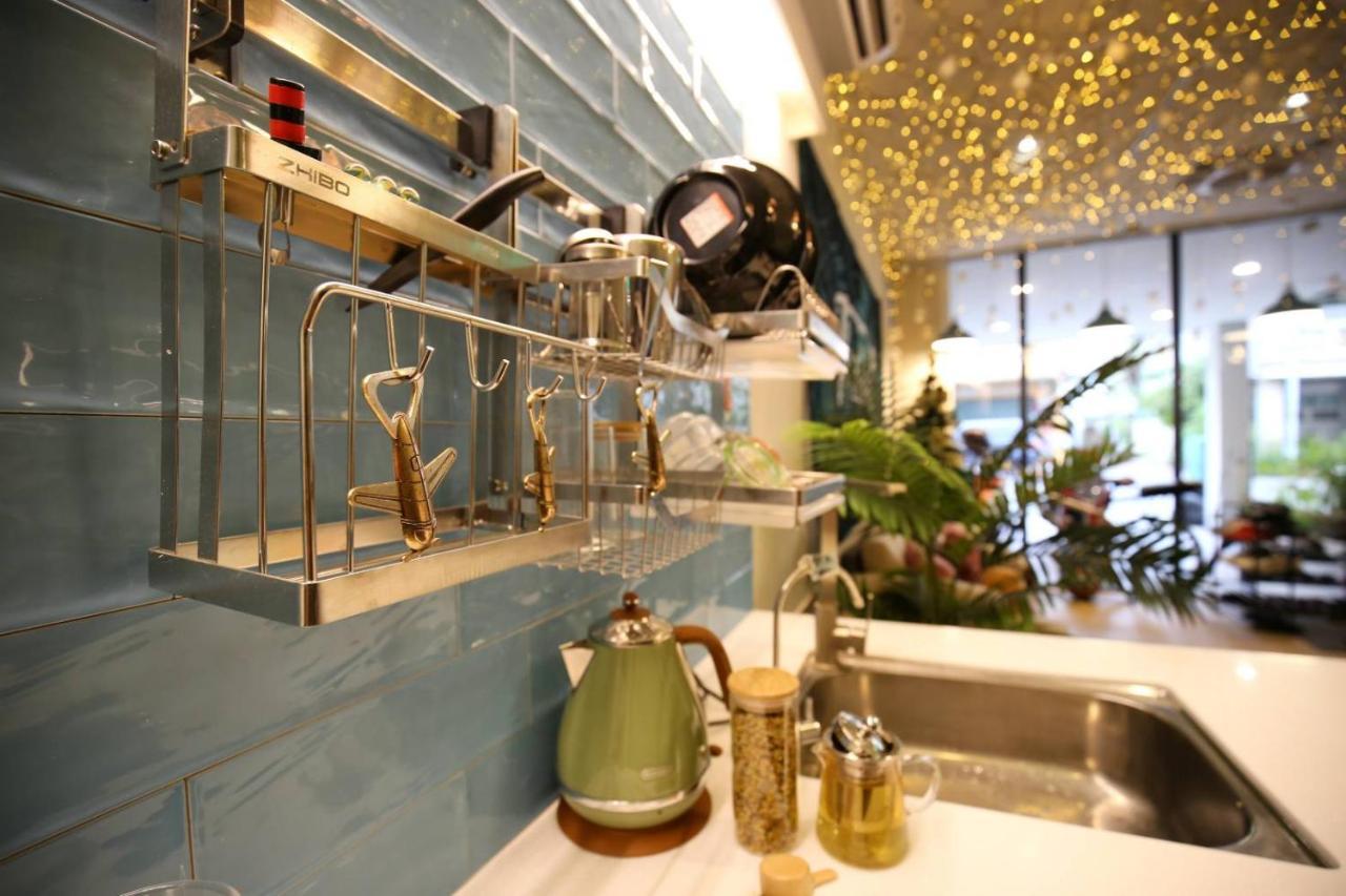 Canal Walk Inn Tainan Esterno foto